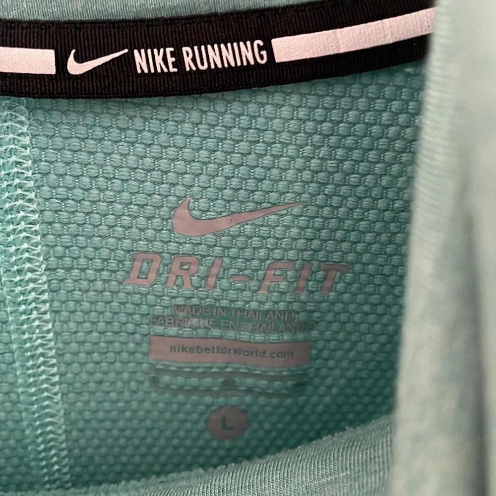 Nike Sprint Funnel Neck Long Sleeve Running Shirt Large Activewear